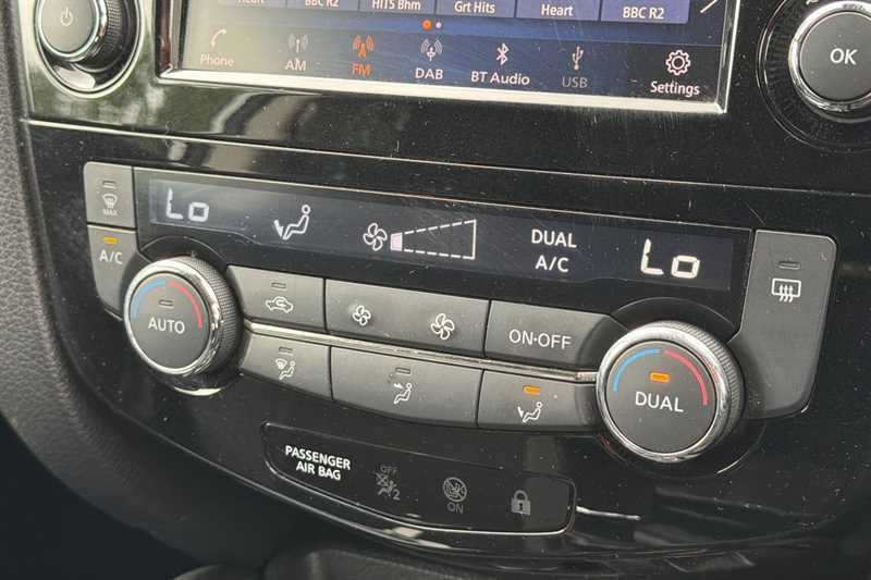 Nissan Qashqai 1.3 Dig-t N-connecta DY19PVA Silver #2