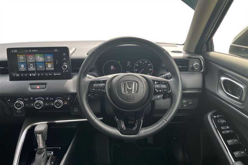 Honda Hr-V 1.5 Ehev Advance Cvt LY23KTC White #4