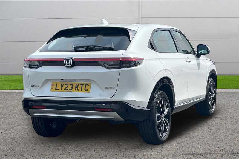 Honda Hr-V 1.5 Ehev Advance Cvt LY23KTC White #3