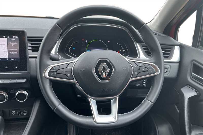 Renault Captur 1.6 E-tech Hybrid 145 Iconic Edition KP22FWK Red #4