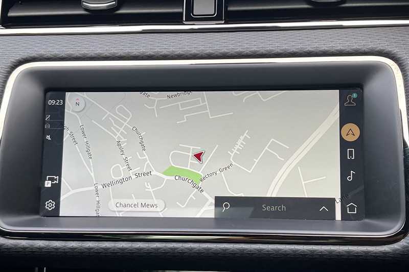 Land Rover Range Rover Evoque 1.5 P300e R-dynamic S Silver