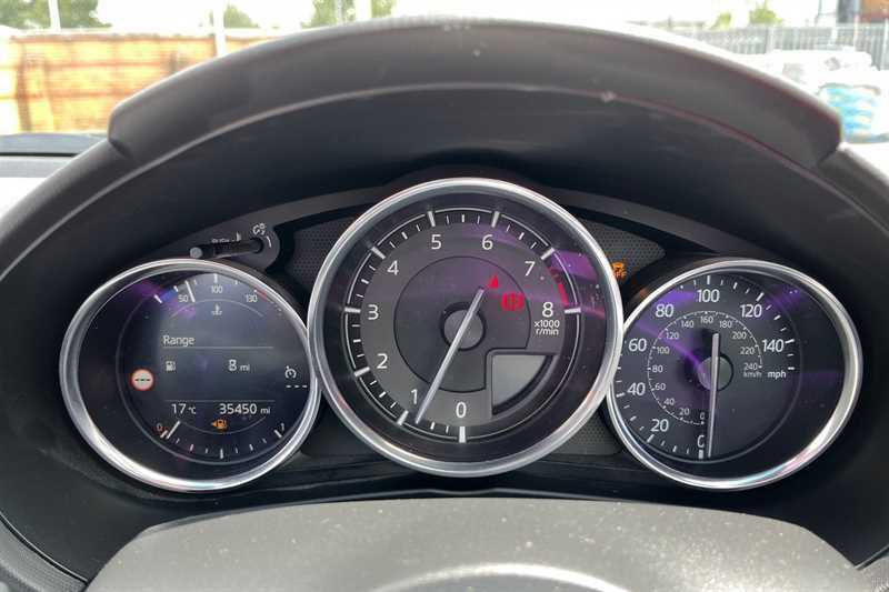 Mazda MX-5 2.0 184 Sport Tech OU22MWN Red #2