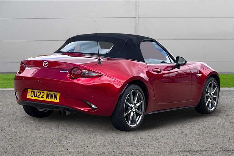 Mazda MX-5 2.0 184 Sport Tech OU22MWN Red #3