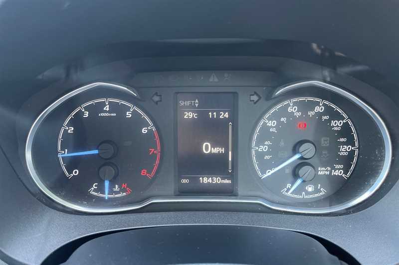 Toyota Yaris 1.0 72 Vvt-i Icon Red #5