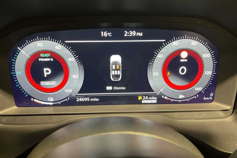 Nissan Qashqai 1.5 E-power N-connecta CV72LSX Silver #3