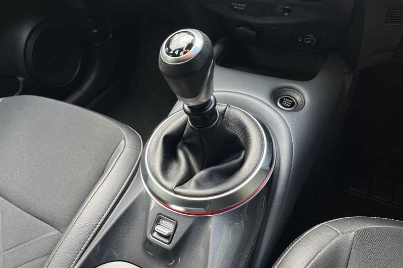 Nissan Juke 1.0 Dig-t 114 Tekna Dct MW70USZ Silver #6