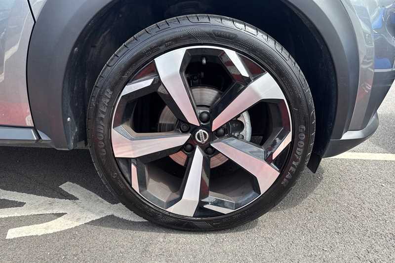 Nissan Juke 1.0 Dig-t 114 Tekna BP71SPX Grey #6