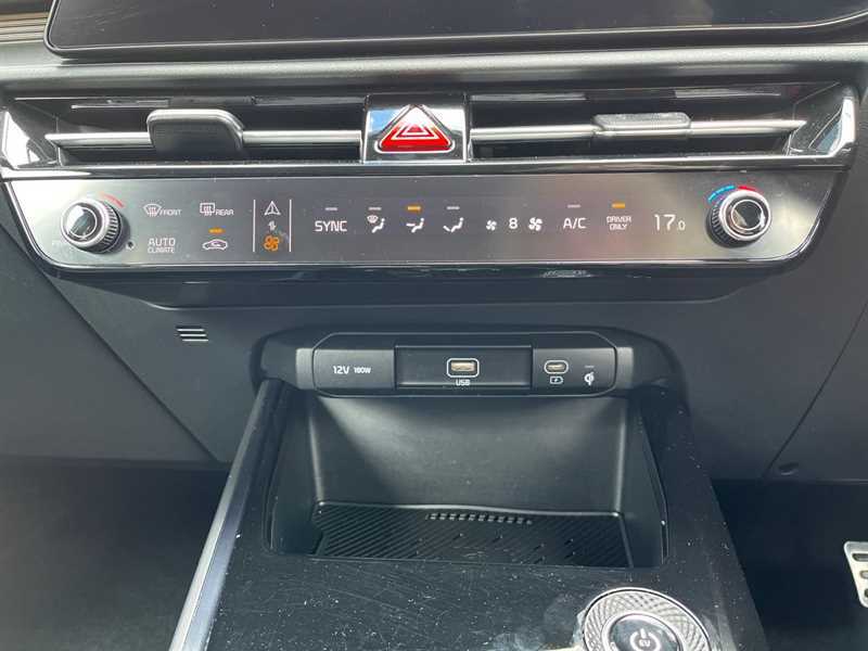 Kia e-Niro 150Kw 4 65Kwh White #3