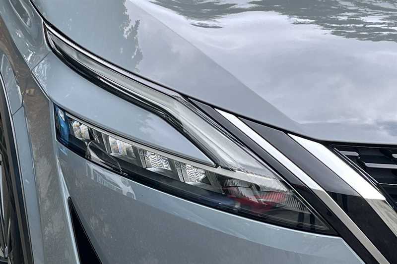 Nissan Qashqai 1.3 Dig-t Mh Tekna DY22HEJ Grey #3
