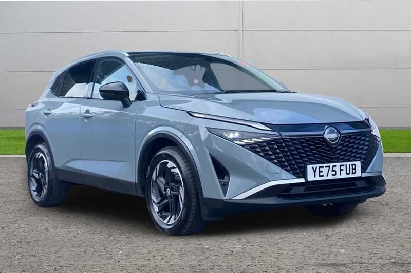 Nissan Qashqai 1.3 Dig-t Mh N-connecta YE75FUB Grey