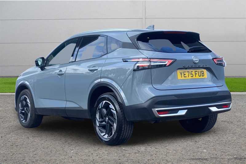 Nissan Qashqai 1.3 Dig-t Mh N-connecta YE75FUB Grey #2
