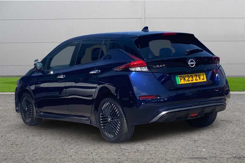 Nissan Leaf 110Kw N-connecta 39Kwh PK23ZVJ Blue #2