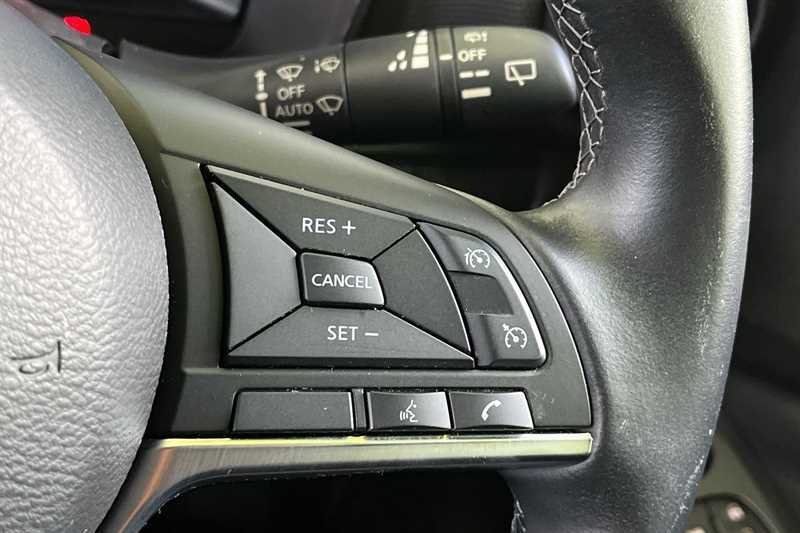 Nissan Juke 1.0 Dig-t N-connecta MM24ZTE Red #5