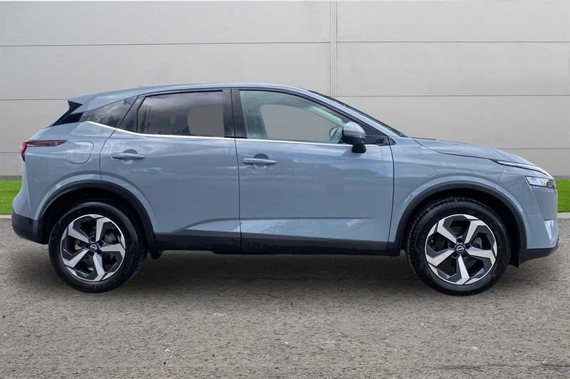 Nissan Qashqai 1.3 Dig-t Mh 158 N-connecta Grey #3