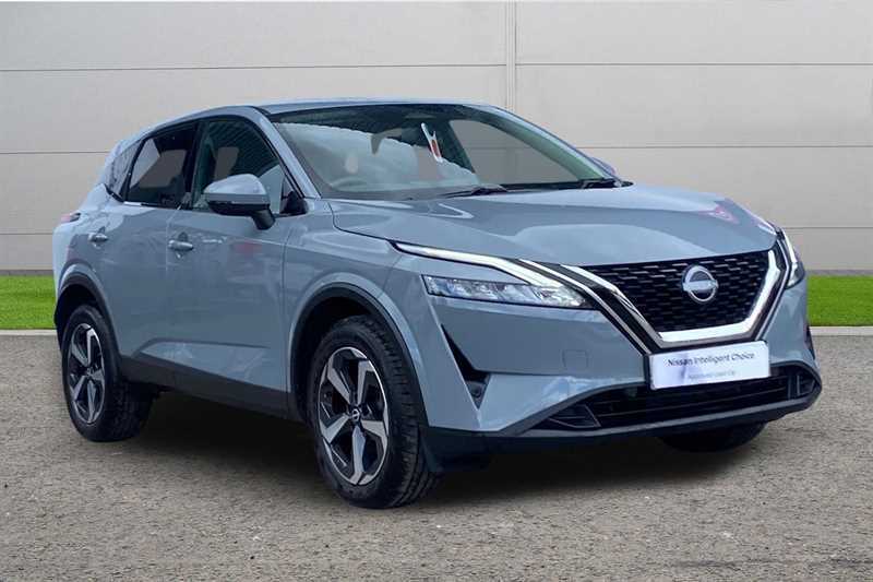 Nissan Qashqai 1.3 Dig-t Mh 158 N-connecta Grey