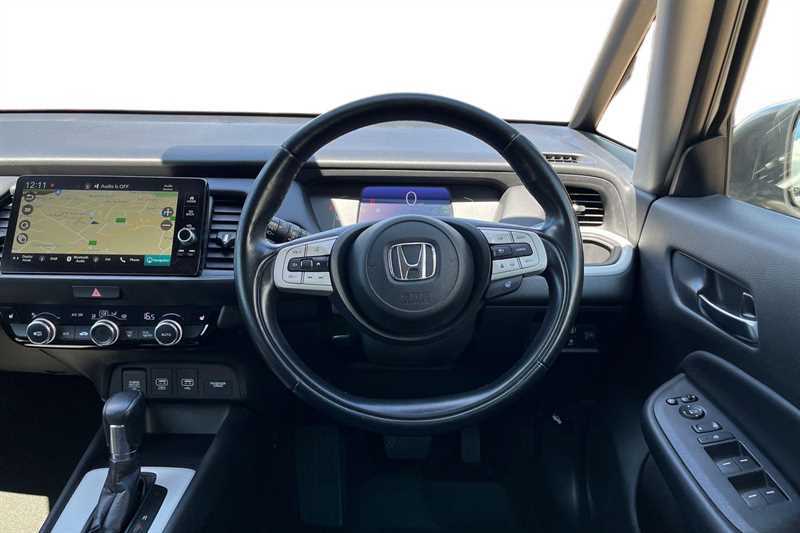 Honda Jazz 1.5 I-mmd Hybrid Ex Ecvt LN71WZT White #4