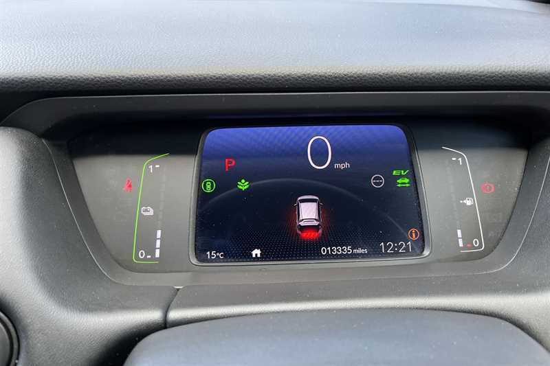 Honda Jazz 1.5 I-mmd Hybrid Ex Ecvt LN71WZT White #2