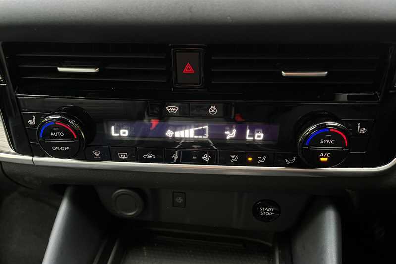Nissan Qashqai 1.5 E-power Tekna KD23HNL Black #2