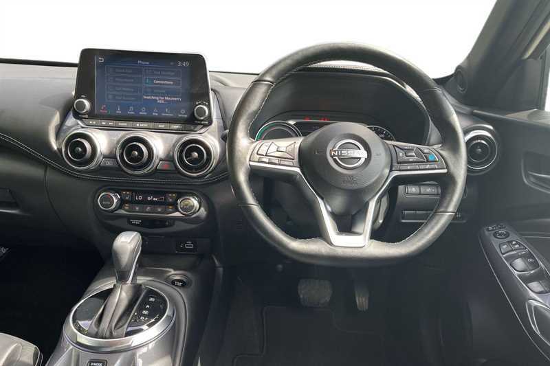 Nissan Juke 1.6 Hybrid Tekna MM23WBO White #4