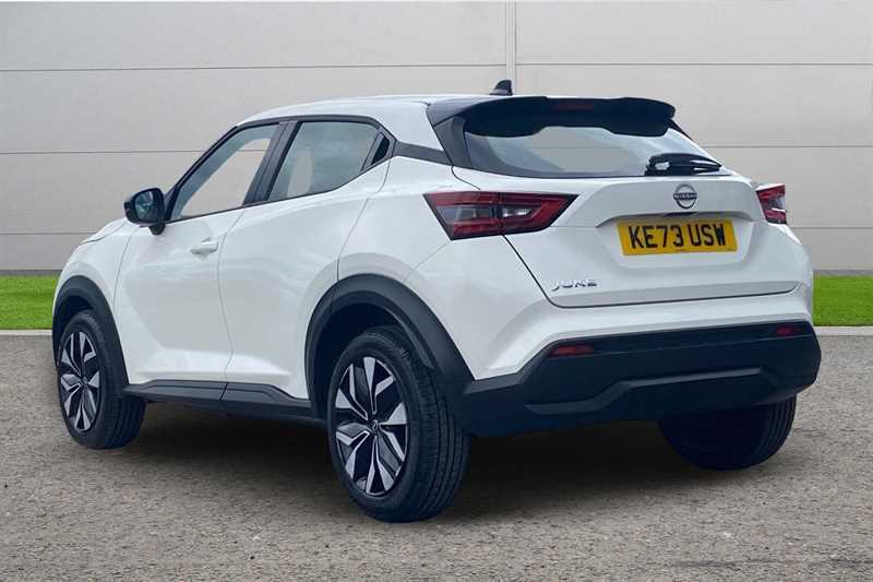 Nissan Juke 1.0 Dig-t 114 Acenta KE73USW White #2