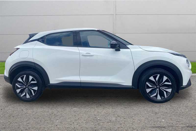 Nissan Juke 1.0 Dig-t 114 Acenta KE73USW White #3