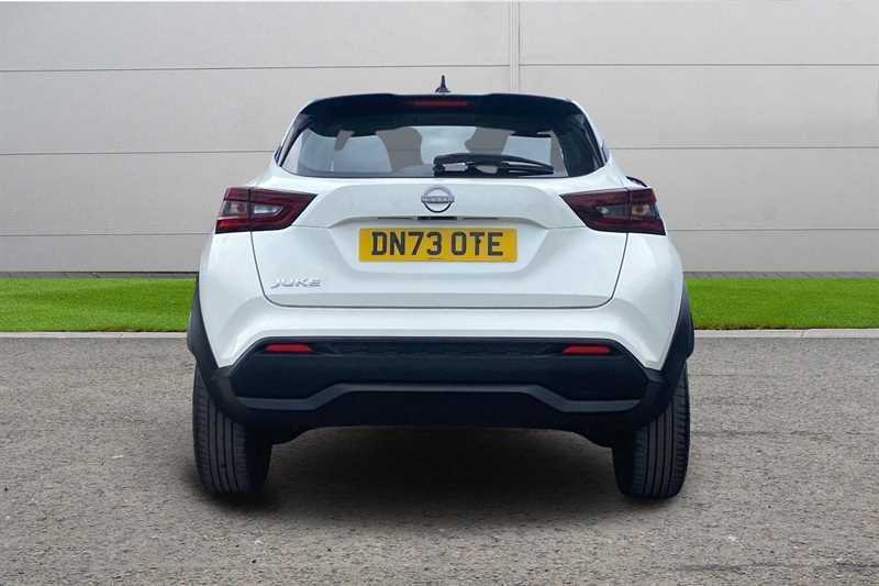 Nissan Juke 1.0 Dig-t 114 Acenta Dct DN73OTE White #4