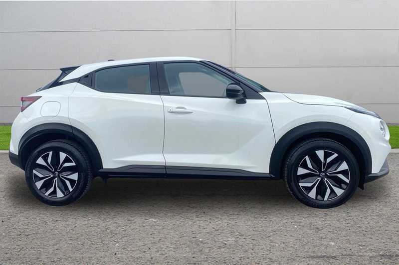Nissan Juke 1.0 Dig-t 114 Acenta Dct DN73OTE White #3