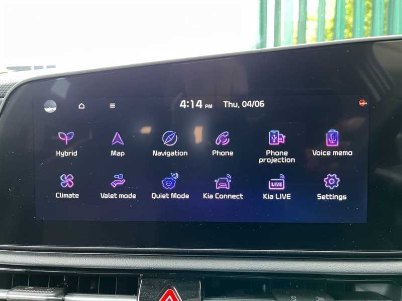 Kia Niro 1.6 Gdi 136 Hybrid Evolve Dct LP75HYH White #2