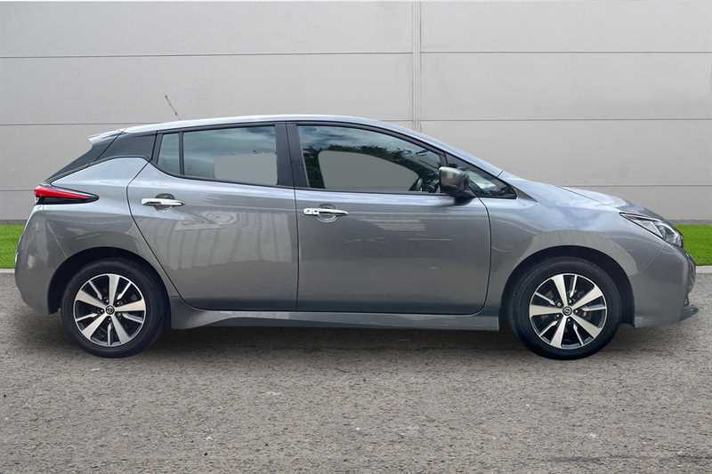 Nissan Leaf 110Kw Acenta 40Kwh 6.6Kw Charger Grey #3