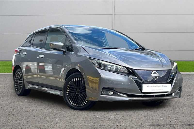 Nissan Leaf 110Kw N-connecta 39Kwh Grey