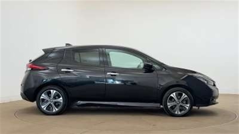 Nissan Leaf 160Kw E Tekna 62Kwh Black #4