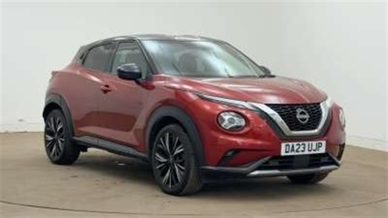 Nissan Juke 1.0 Dig-t 114 Tekna Red