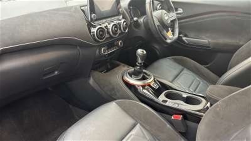 Nissan Juke 1.0 Dig-t 114 Tekna DA23UJP Red #2
