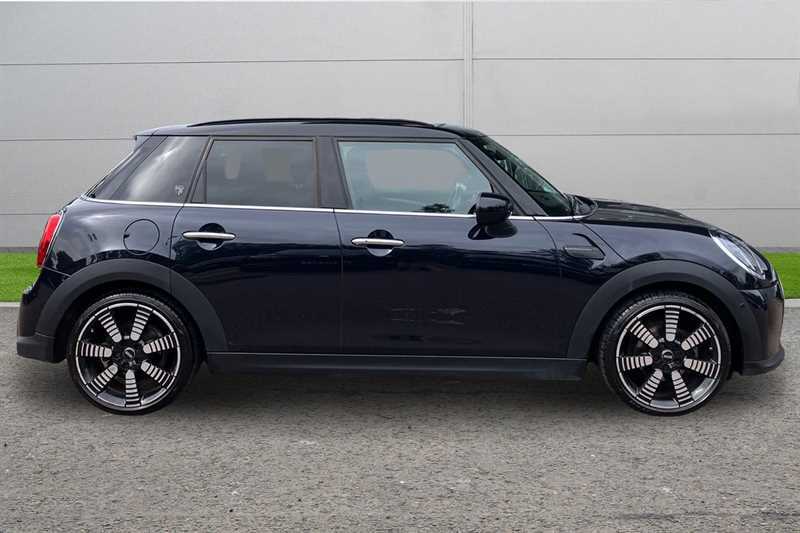 Mini Hatch 1.5 Cooper Exclusive Black #5