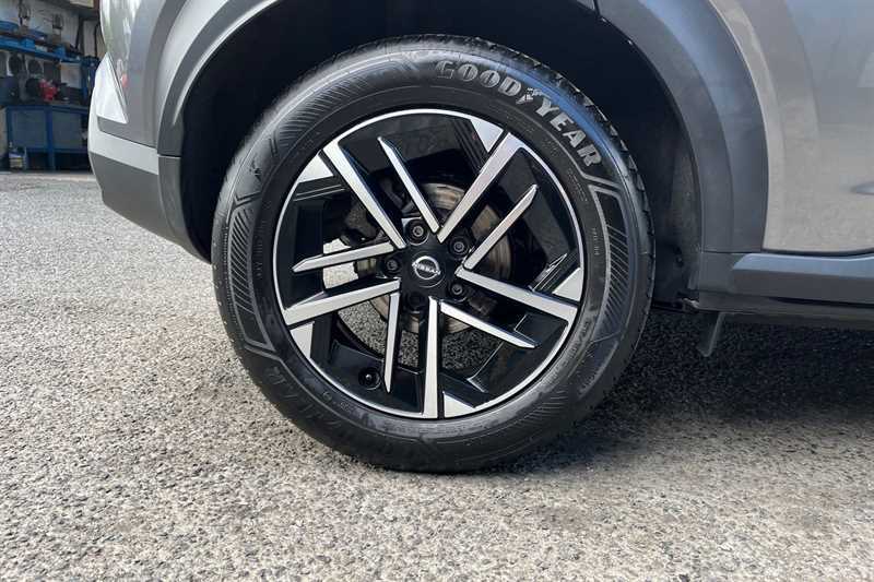 Nissan Juke 1.6 Hybrid N-connecta MM25YDO #6