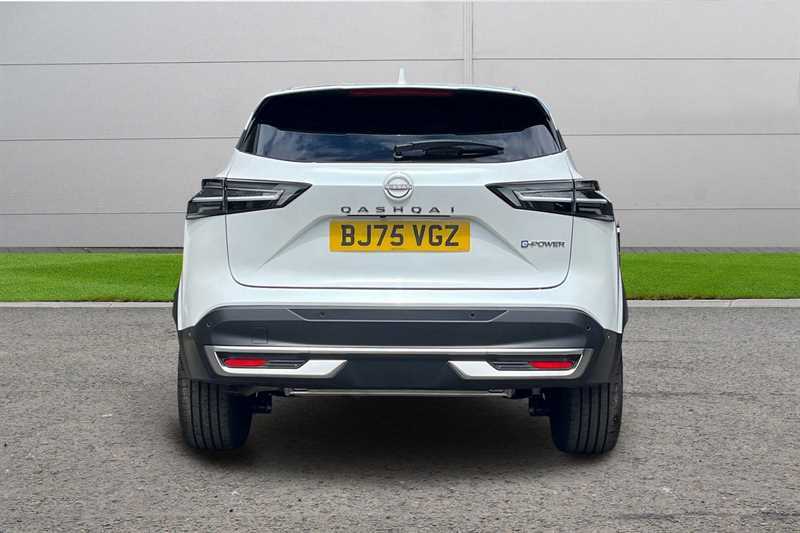 Nissan Qashqai 1.5 E-power N-connecta BJ75VGZ White #4