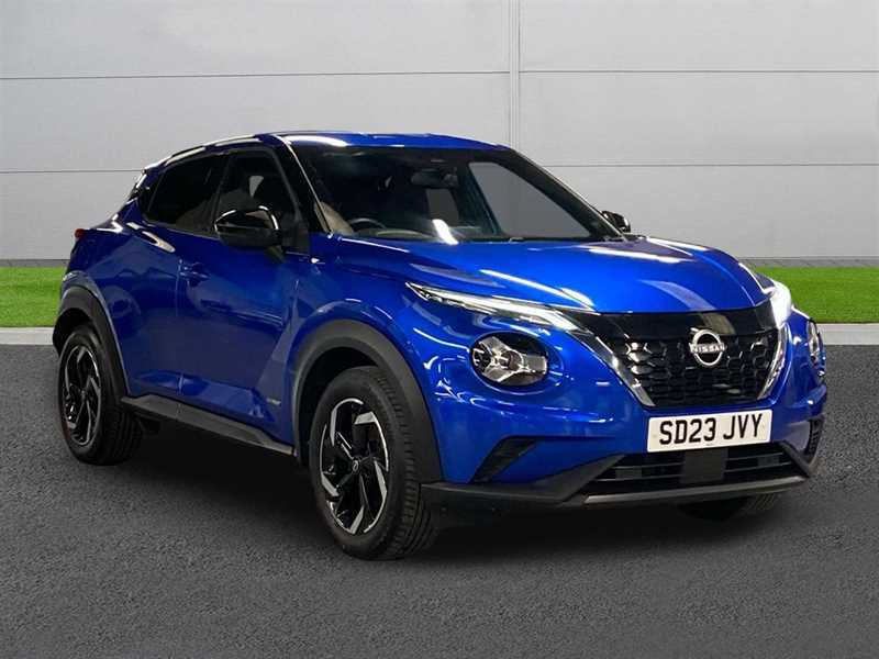 Nissan Juke 1.6 Hybrid N-connecta Blue