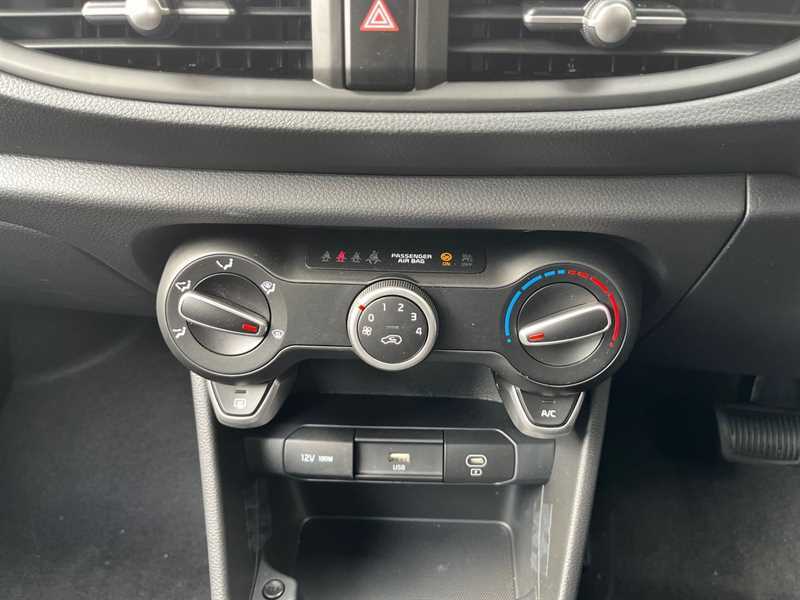 Kia Picanto 1.0 Pure LS26VDV White #3