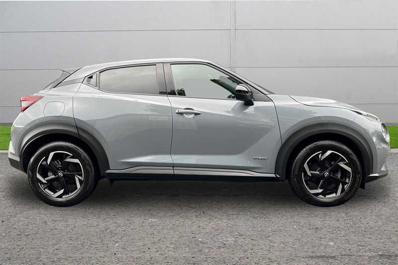 Nissan Juke 1.6 Hybrid N-connecta Grey #3