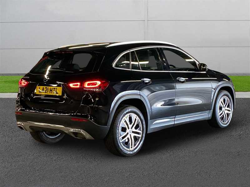 Mercedes-Benz GLA Class Gla 200 Sport LA21HTL Black #2