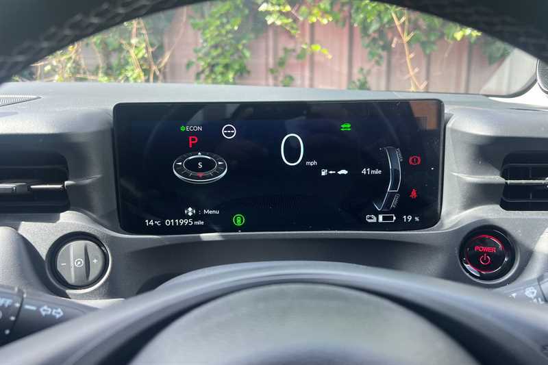 Honda e:Ny1 150Kw Elegance 69Kwh Red #2