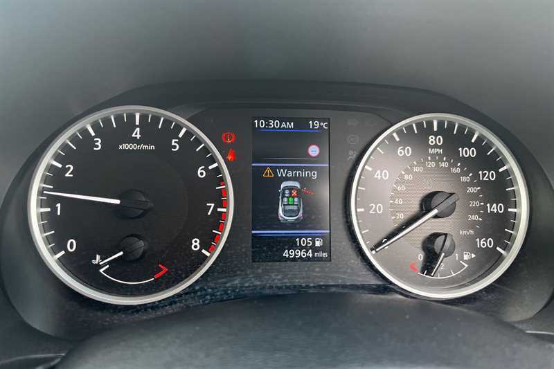 Nissan Juke 1.0 Dig-t 114 Acenta DV22SDU White #3