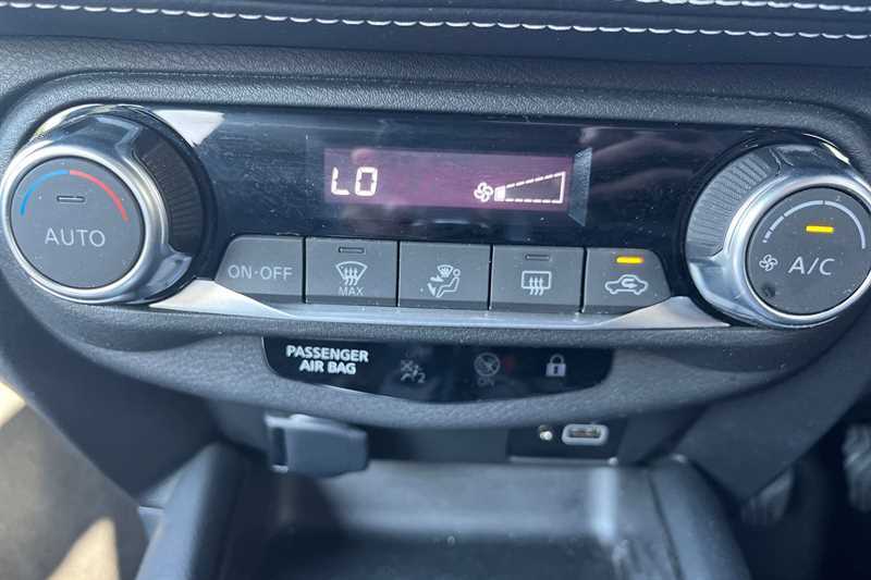 Nissan Juke 1.0 Dig-t 114 N-connecta 