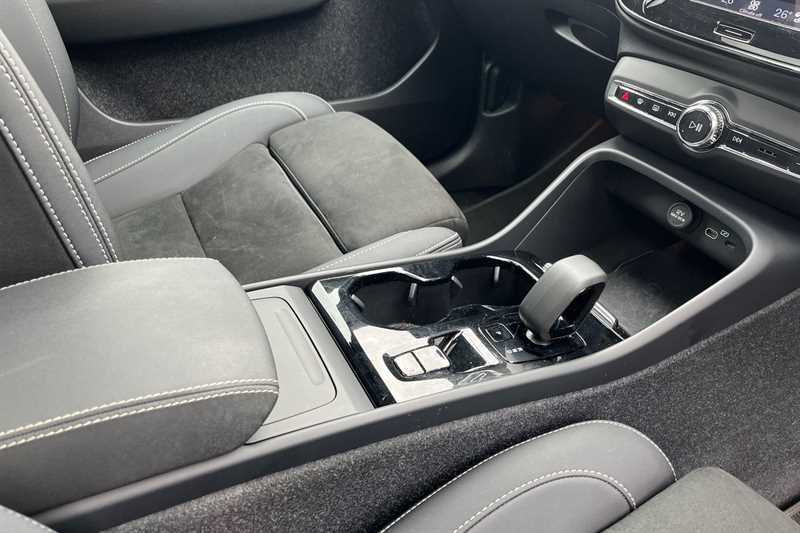 Volvo XC40 Suv #18