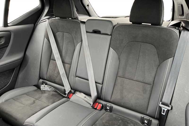 Volvo XC40 Suv #20