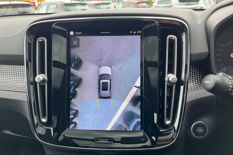 Volvo XC40 Suv #45