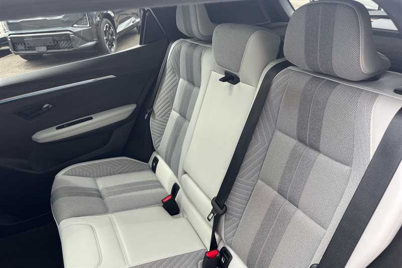 Renault Scenic E-tech 2024 24 Grey #21