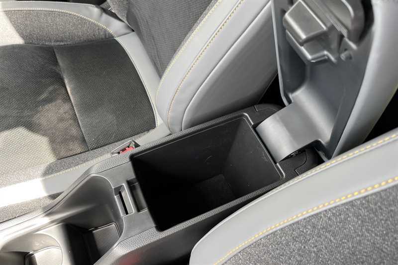 Honda Jazz Elegance Blue #20
