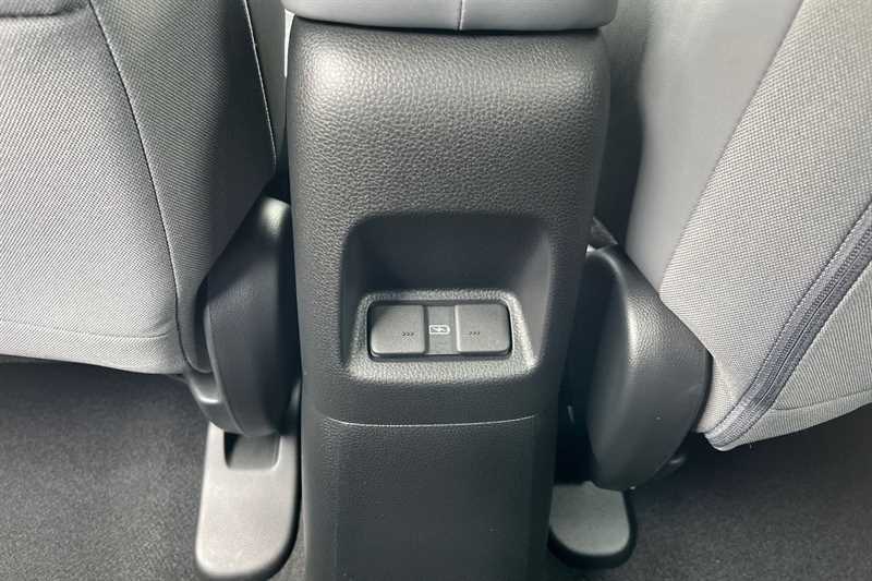 Honda Jazz Elegance Blue #15
