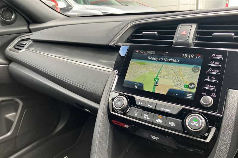 Honda Civic 1.0 Vtec Turbo 126 Sr ET70BCU Black #5